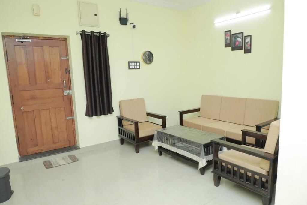 The Delux Cabin Karaikkudi Bagian luar foto